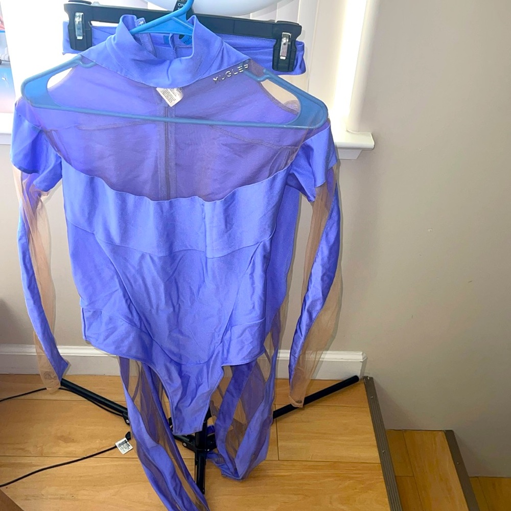 Mugler set